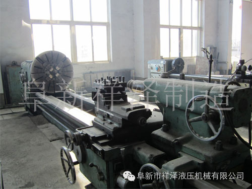 普車CW6163C 最大工件長度3米、最大工件回轉直徑630mm